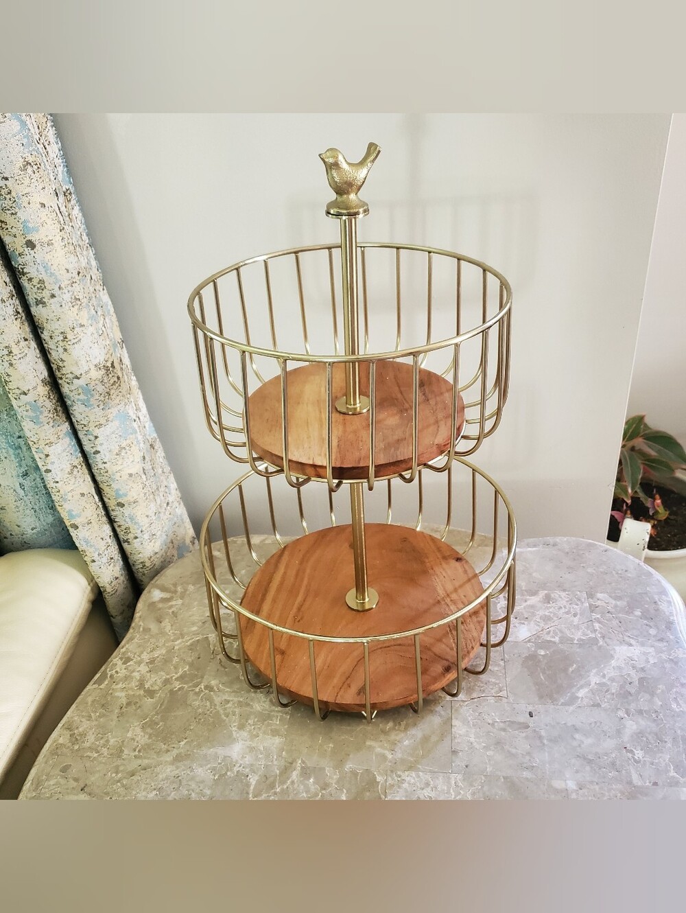 Gold Toned 2 Tier Metal Wire And Wood Basket Stand Bird Handle On Top